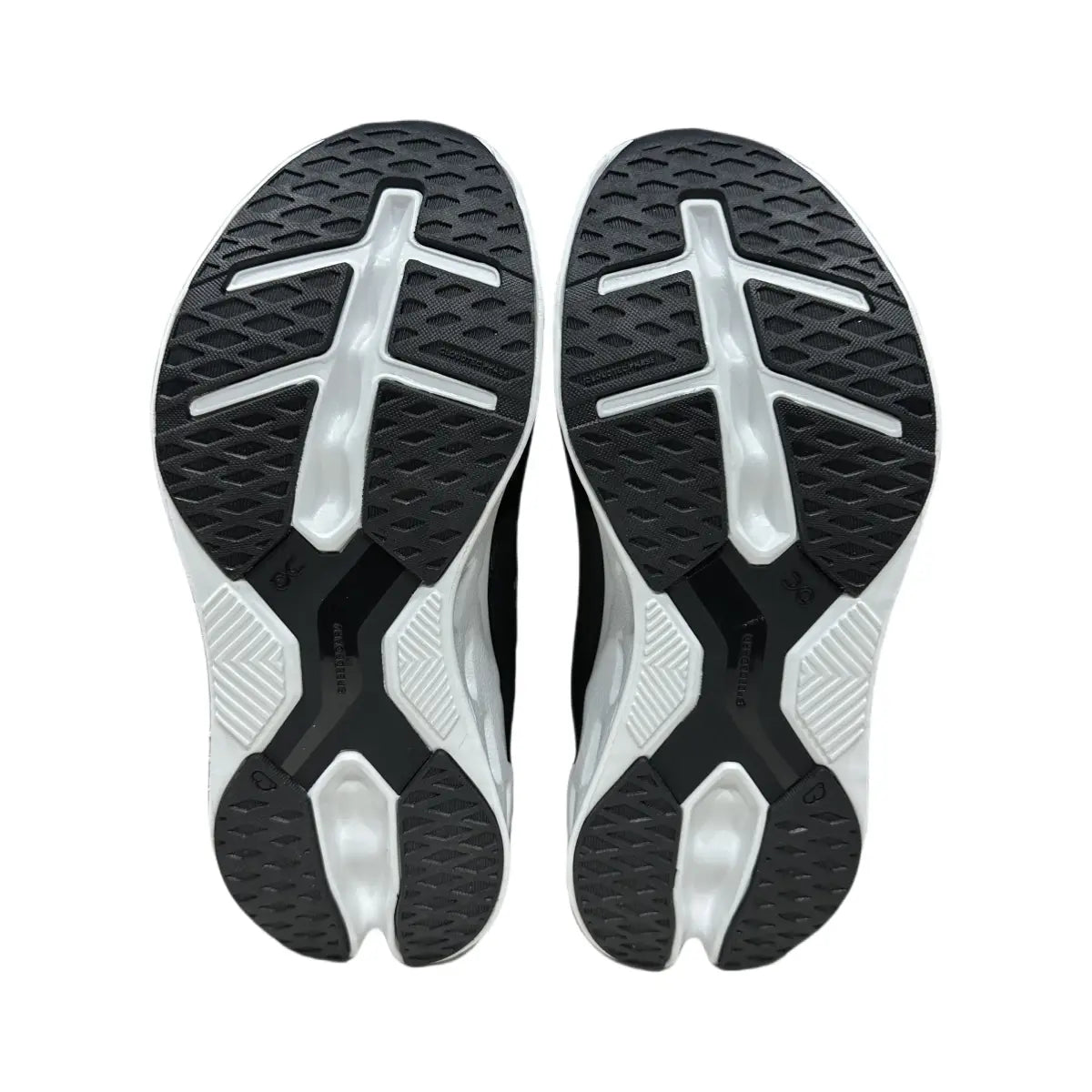 On Women's Cloudeclipse Black/White