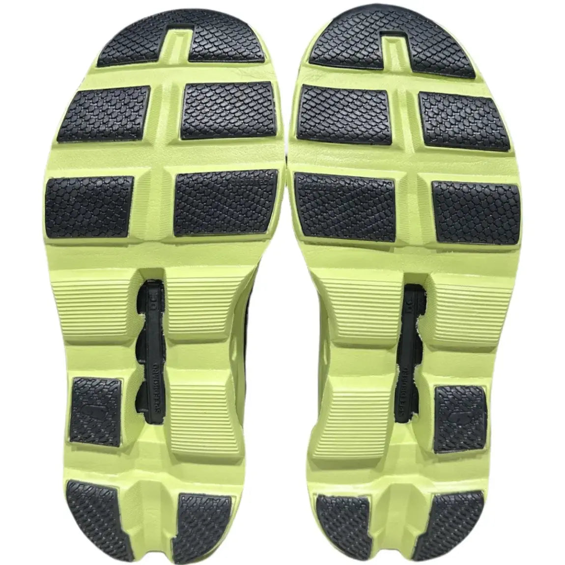 On Men's Cloudmonster Black/Acacia