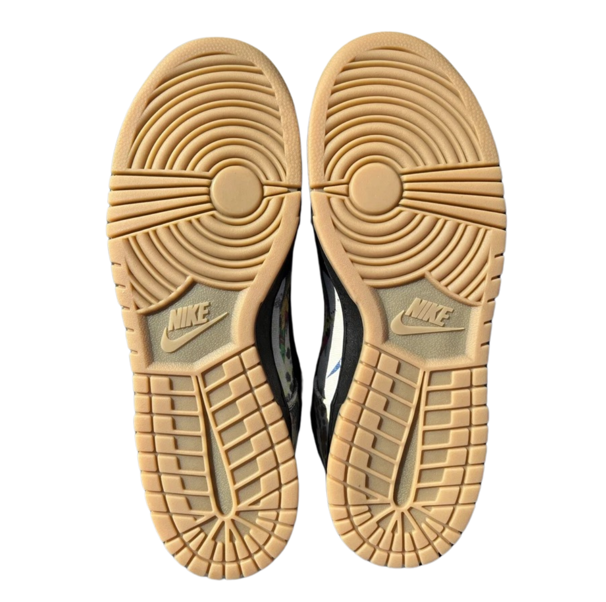 Nike SB Dunk Low Supreme Rammellzee