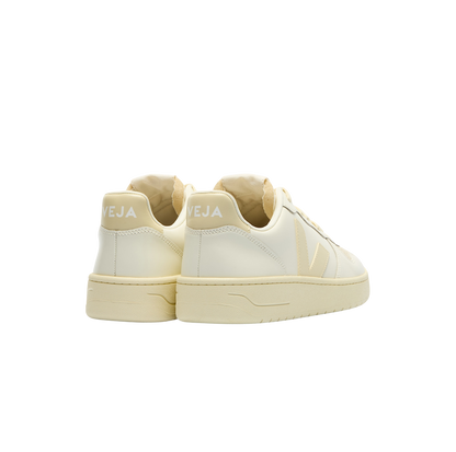 Veja V-10 Leather Pure Calcaire