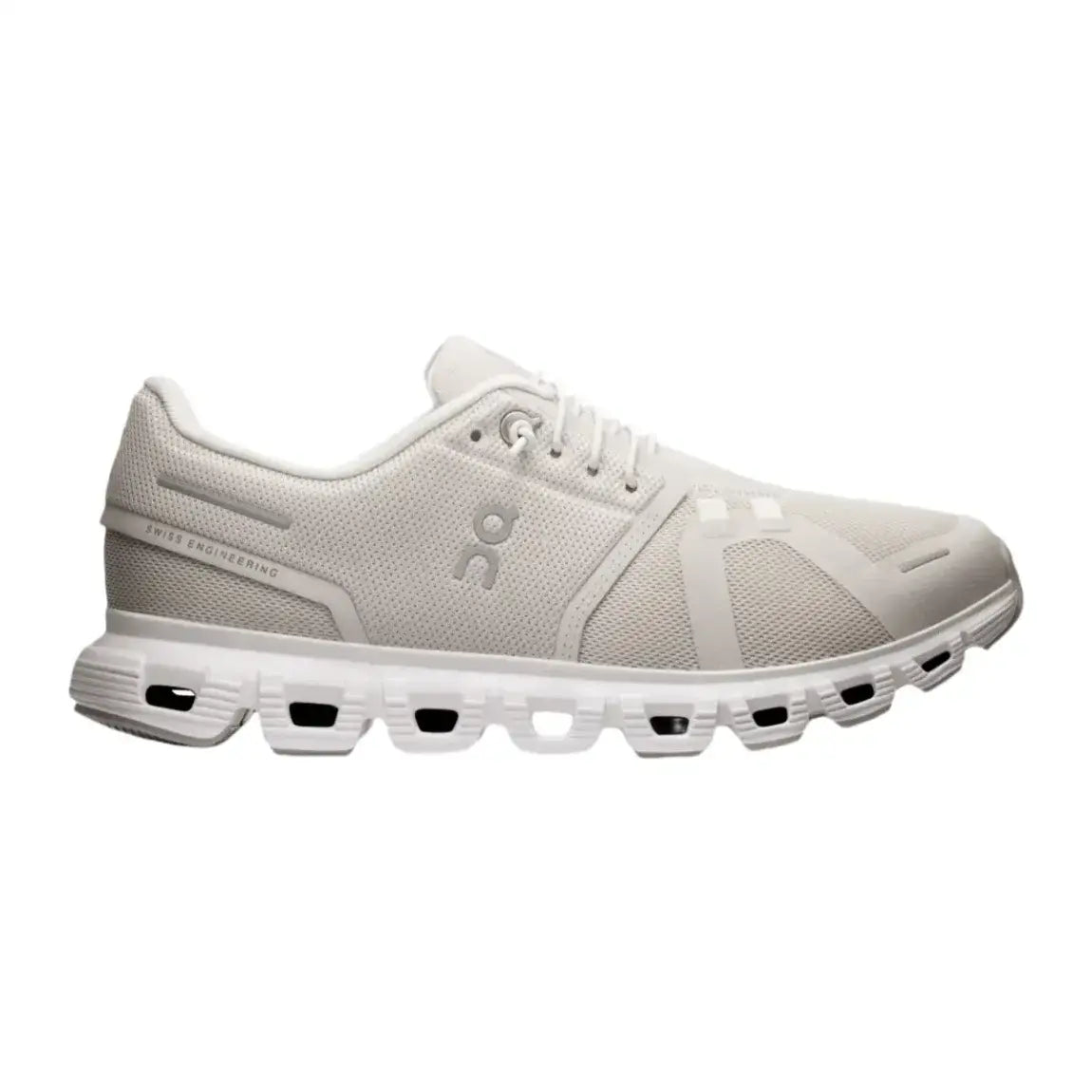 On Women's Cloud 6 Pearl/White