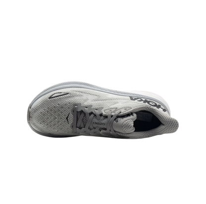 Hoka One One Clifton 9