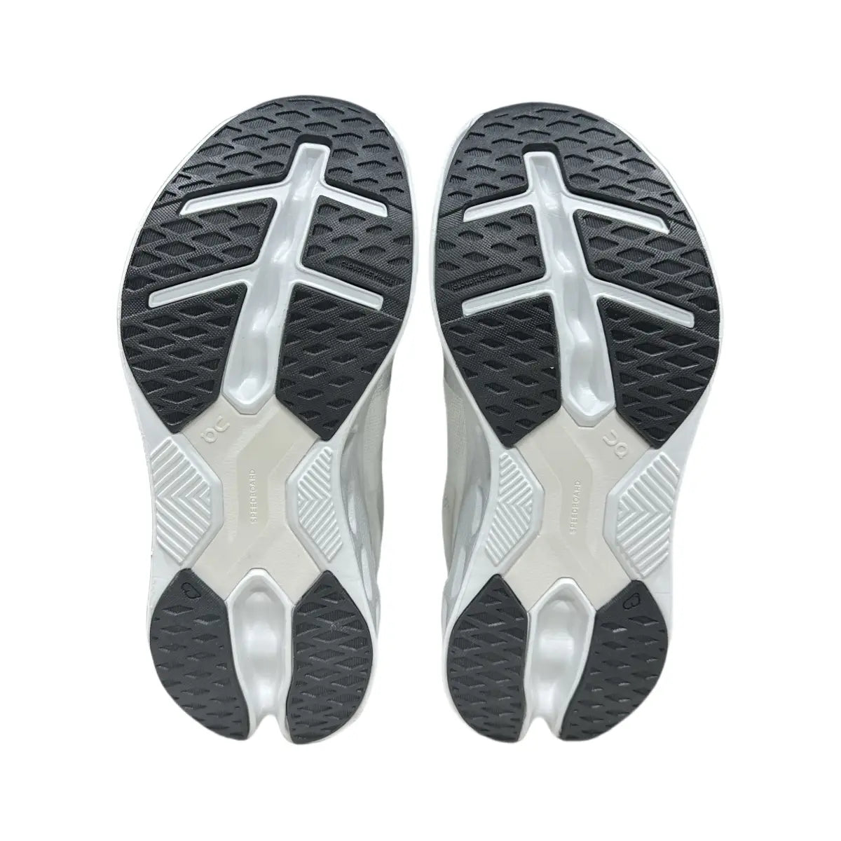 On Women's Cloudeclipse All/White