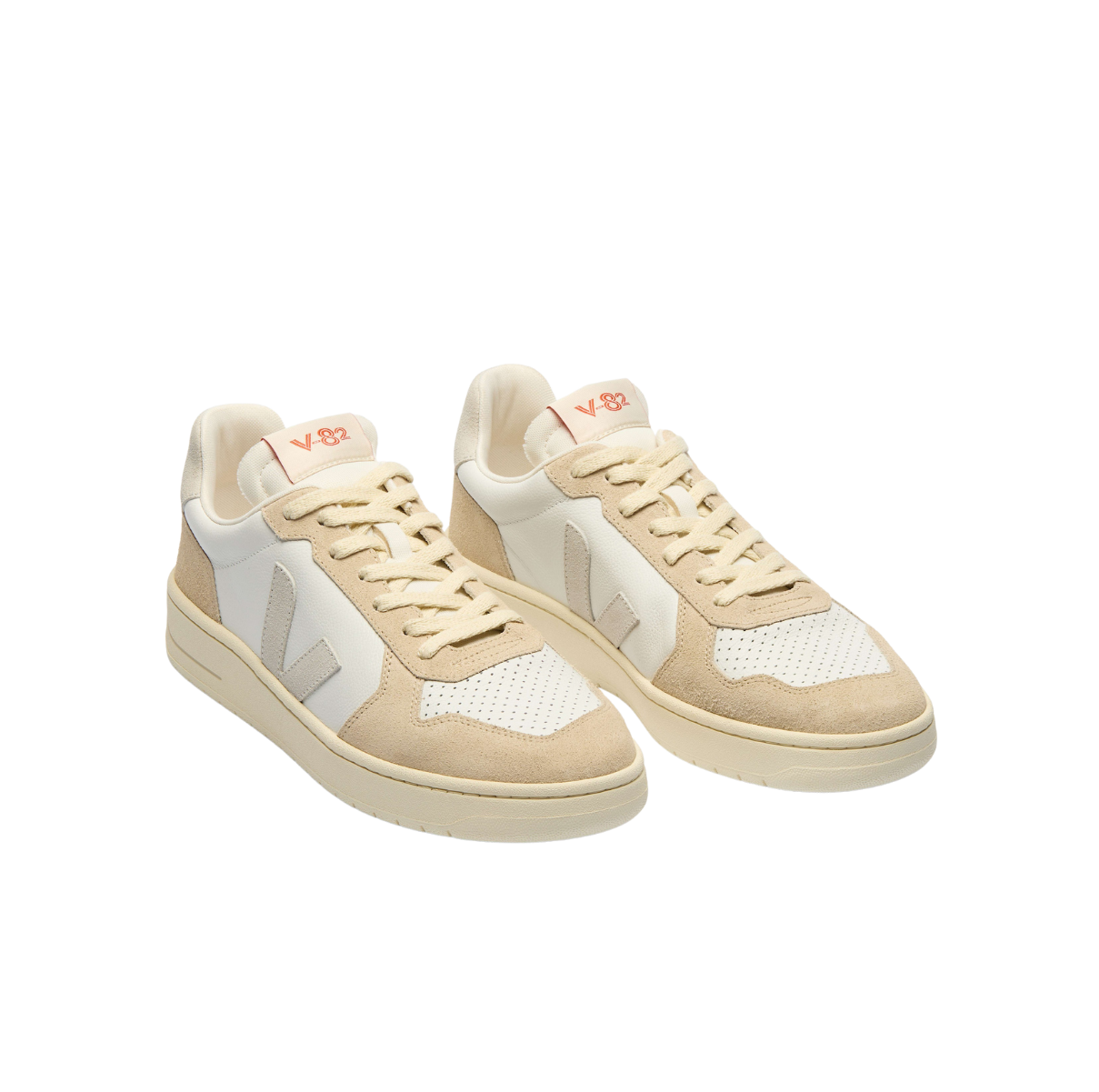 Veja V-82 Leath Ex-White Natural Almond