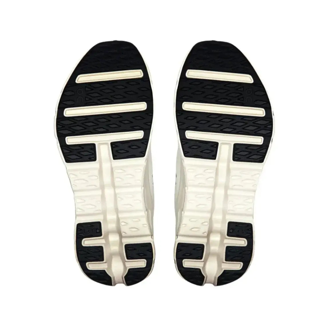 On Men's Cloudtilt  Pearl/lce