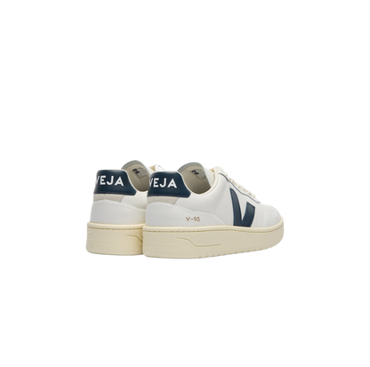 Veja V-90 O.T Leath Ex-White Nautico