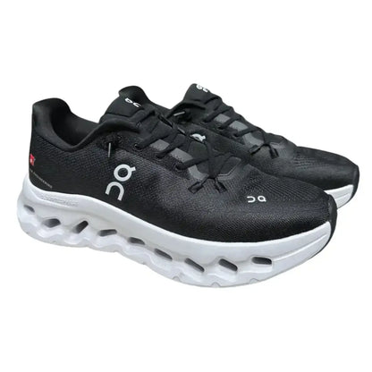 On Women's Cloudtilt Black/White