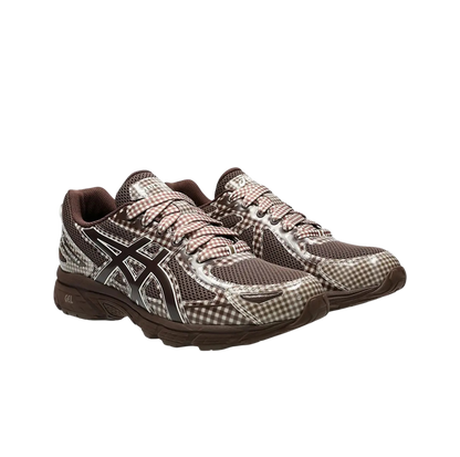 ASICS Gel-Venture 6 Story mfg. Reddish Brown Gingham