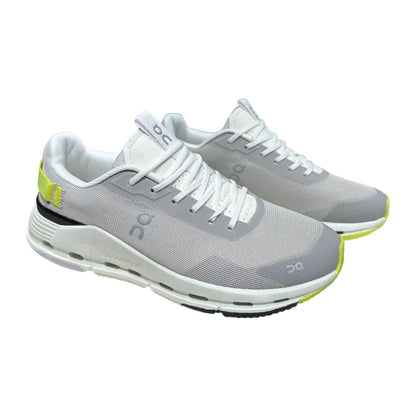 On Women's Cloudnova Form 2 White/Frost