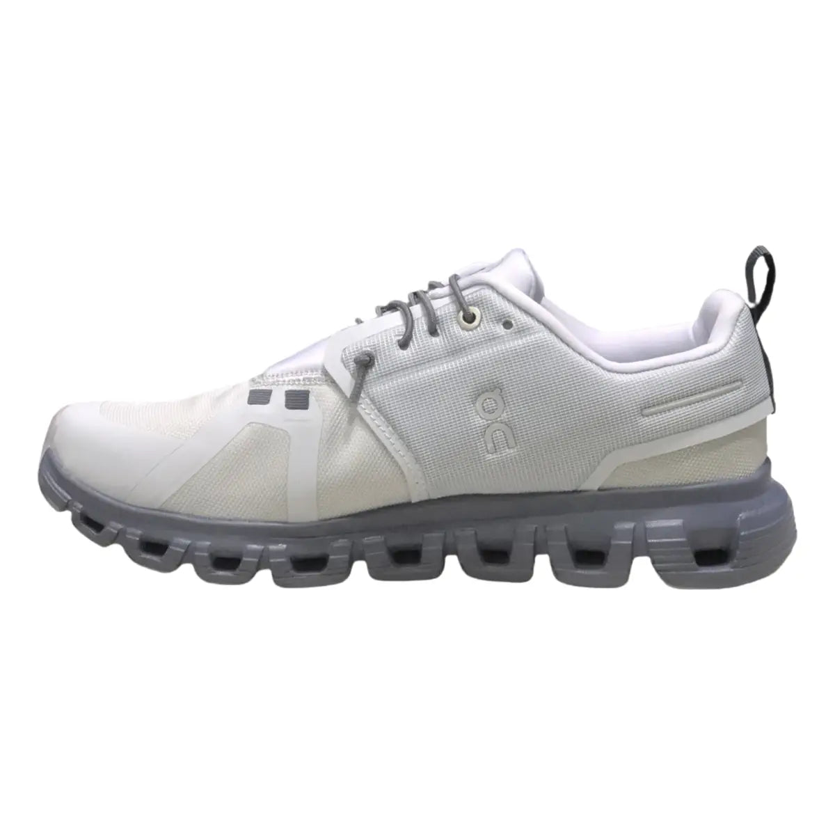 On Women's Cloud 6 Waterproof Glacier/White