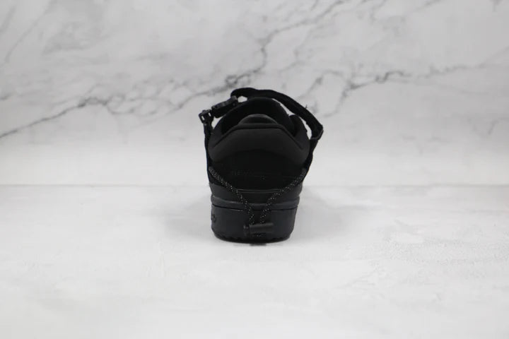 Campus 00S x Bad Bunny 1