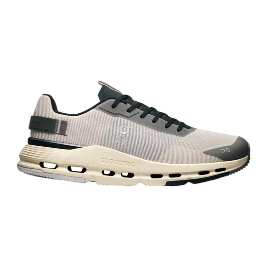 On Women's Cloudnova Form 2 Pearl/Black