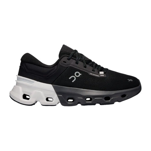 On Women's Cloudflyer 5 Black/White