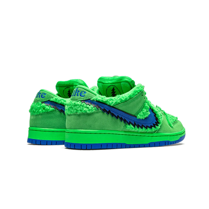Nike SB Dunk Low Grateful Dead Bears Green