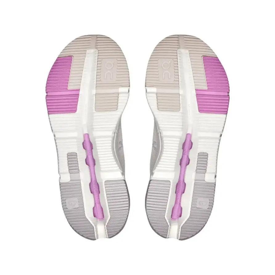 On Women's Cloudnova Form 2  Pearl/Raspberry